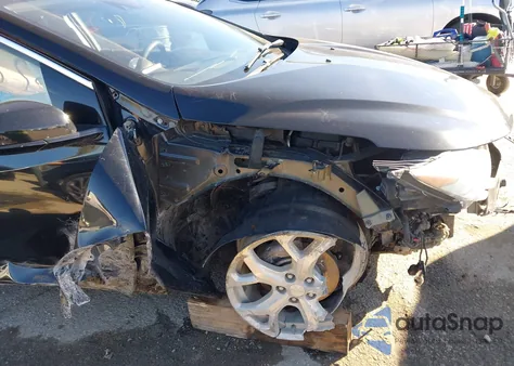 2019 Chevrolet Volt Premier z USA, uszkodzony, nr VIN 1G1RD6S54KU122498